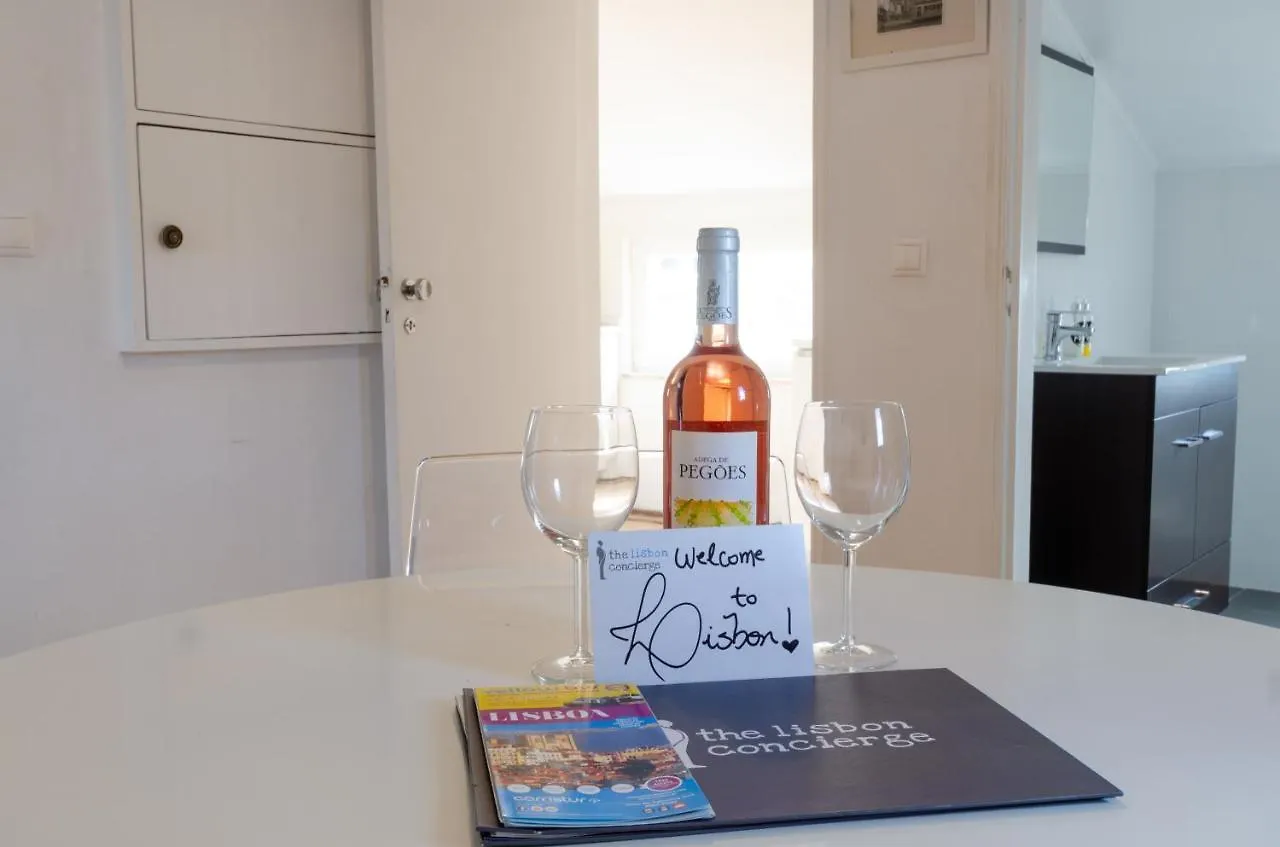118 D - Lisbon Avenida Roof Apartment